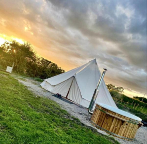Unit 1 - Dolly Daydream Bell Tent